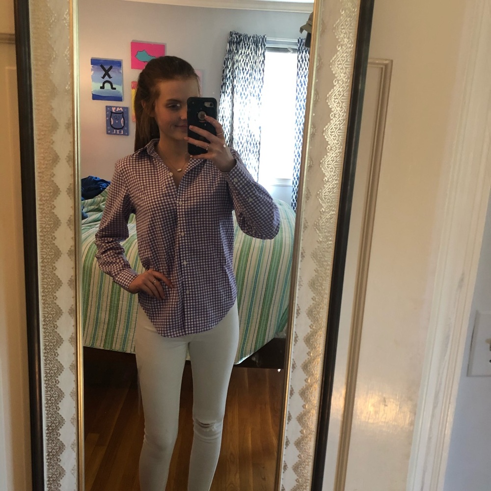 size small Ralph Lauren button down
